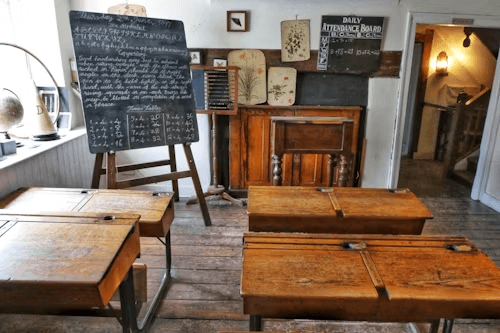 Code as a Canvas: Weaving Innovation in Edu-Tech